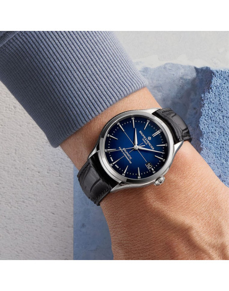 Montre Baume & Mercier Clifton automatique cadran bleu bracelet cuir noir 40 mm