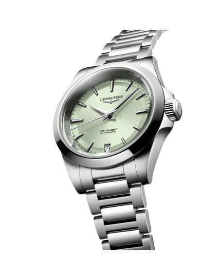 Montre Longines Conquest automatique cadran vert bracelet acier 34 mm