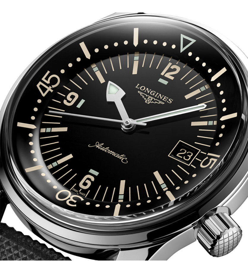 Montre Longines Legend Diver automatique cadran noir bracelet cuir noir 42 mm