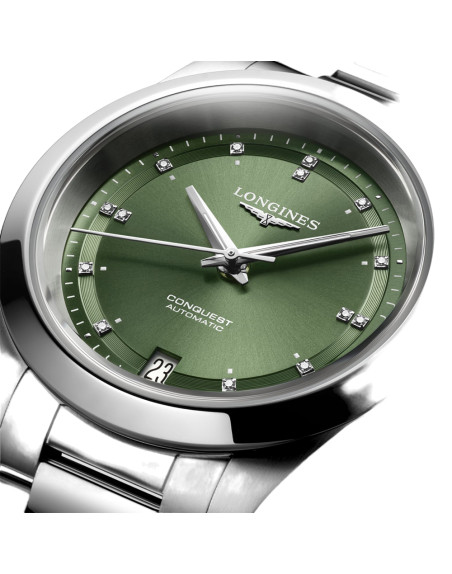 Montre Longines Conquest automatique cadran Sunray Green index diamants bracelet acier 34 mm