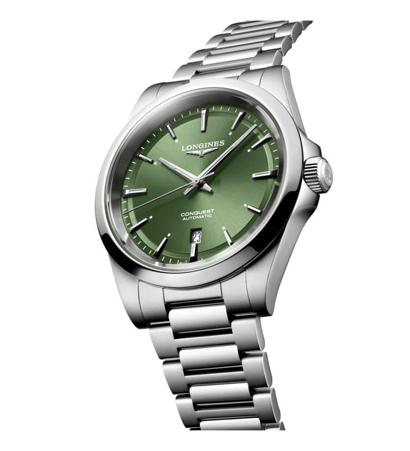 Montre Longines Conquest automatique cadran Sunray Green bracelet acier 41 mm