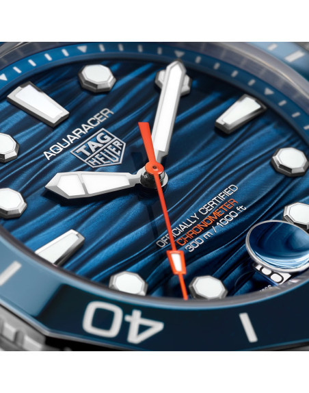 Montre TAG Heuer Aquaracer automatique (cosc) bracelet acier cadran bleu 42mm