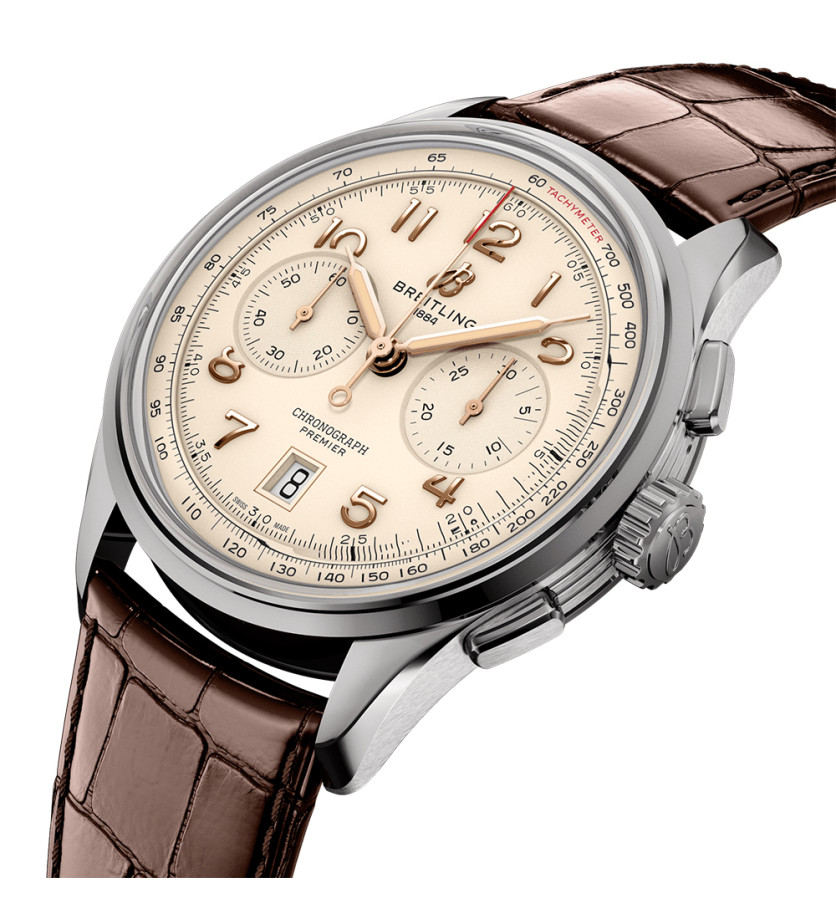 Montre Breitling Premier B01 Chronograph automatique cadran beige bracelet cuir brun 42 mm