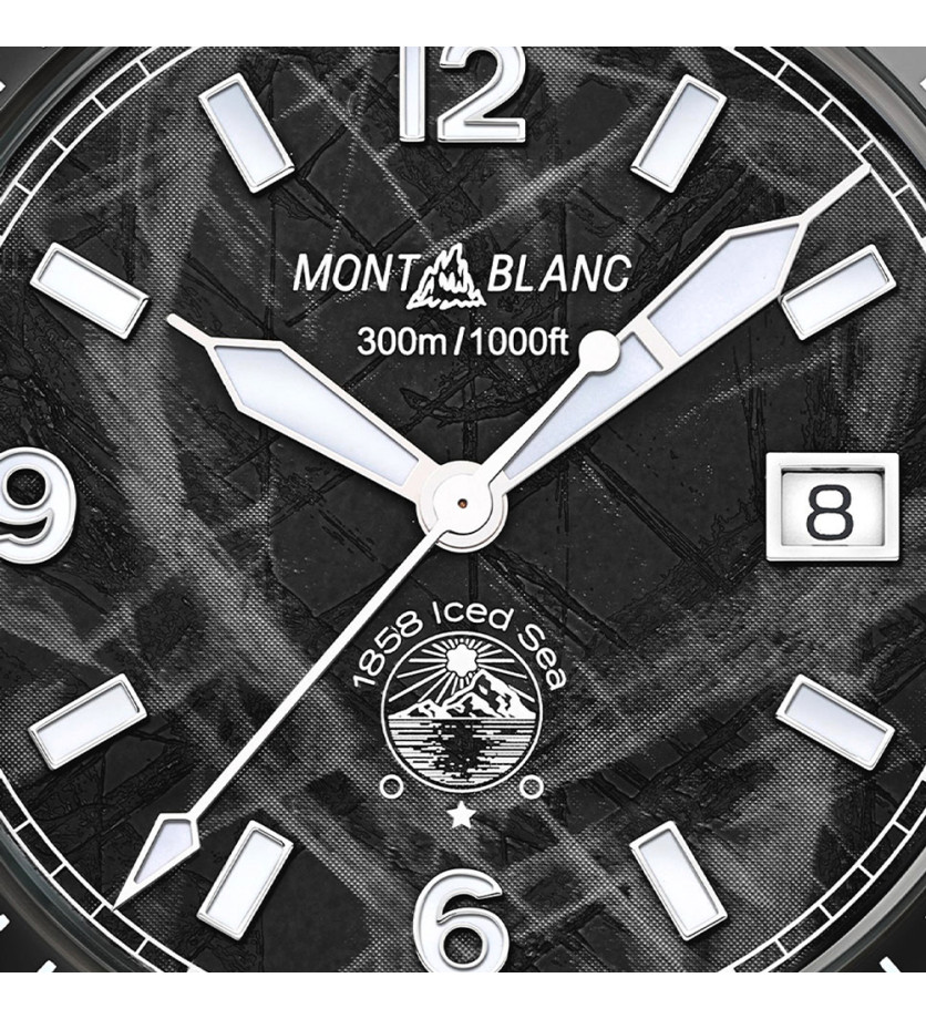 Montre Montblanc 1858 Iced Sea Automatic Date cadran noir glacier bracelet caoutchouc noir 41 mm