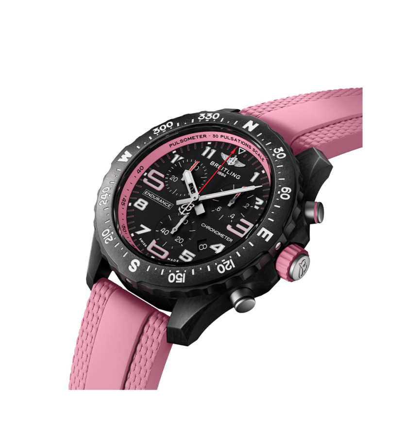 Montre Breitling Endurance Pro SuperQuartz cadran noir bracelet caoutchouc rose 38 mm