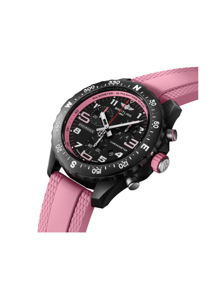 Montre Breitling Endurance Pro SuperQuartz cadran noir bracelet caoutchouc rose 38 mm