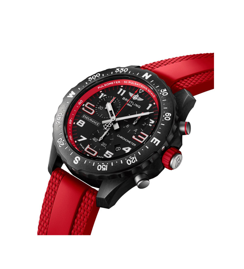 Montre Breitling Endurance Pro SuperQuartz cadran noir bracelet caoutchouc rouge 38 mm