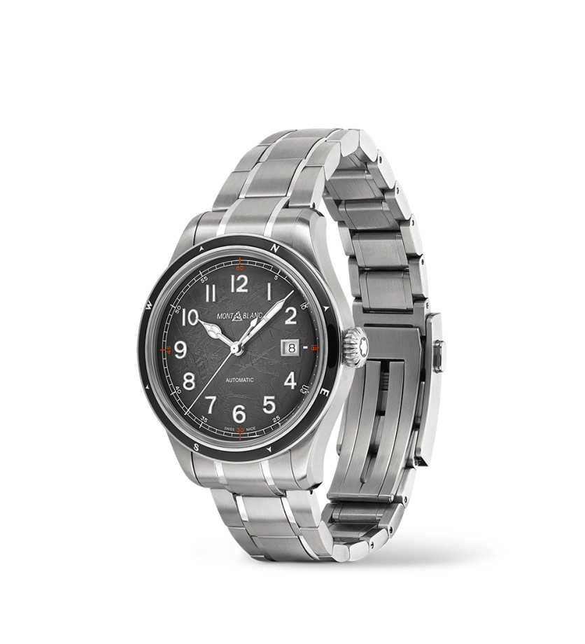 Montre Montblanc 1858 Automatic Date 0 Oxygen The 8000 cadran sfumato gris foncé bracelet en acier 41mm