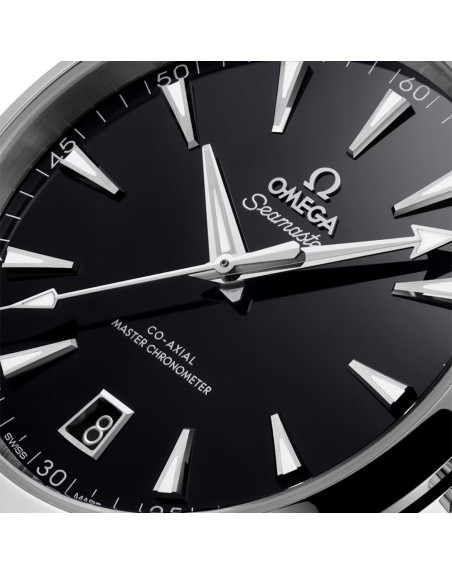 Montre Omega Seamaster Aqua Terra automatique cadran noir bracelet acier 38 mm