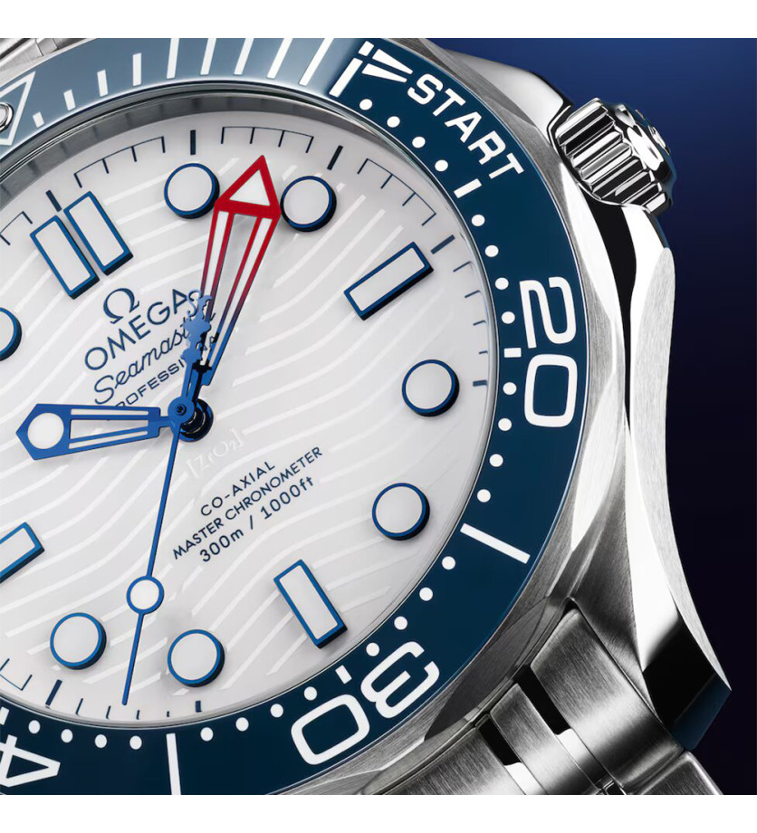 Montre Omega Seamaster Diver 300M America's Cup automatique cadran blanc bracelet acier 42 mm