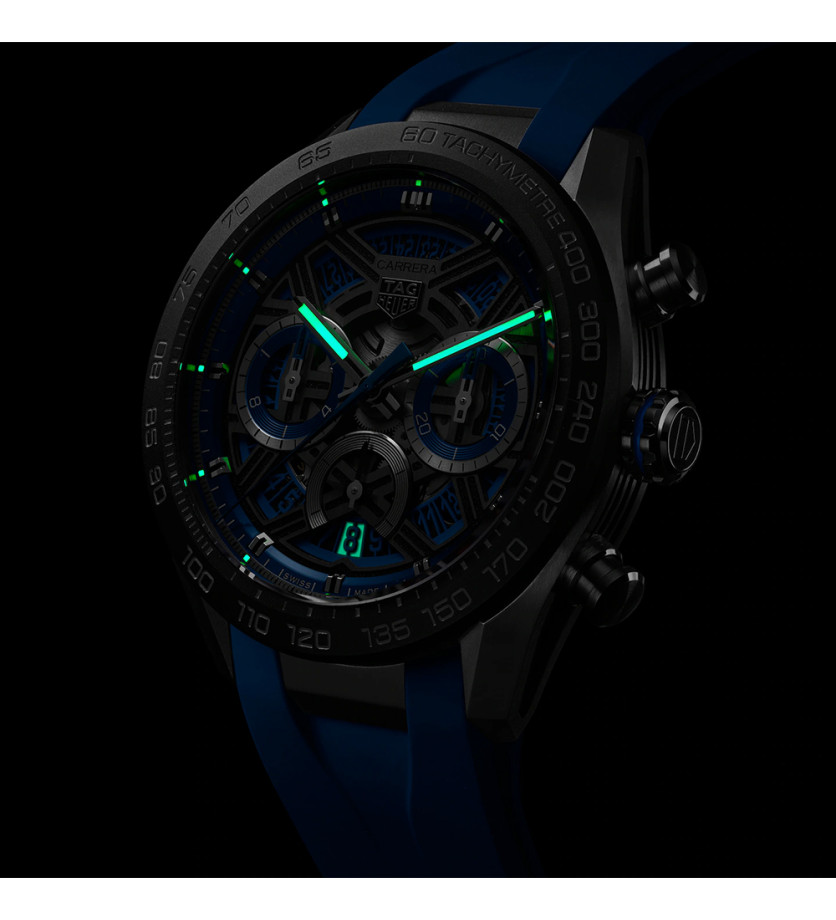 Montre TAG Heuer Carrera Chronographe Extreme Sport automatique cadran bleu bracelet caoutchouc bleu 44 mm